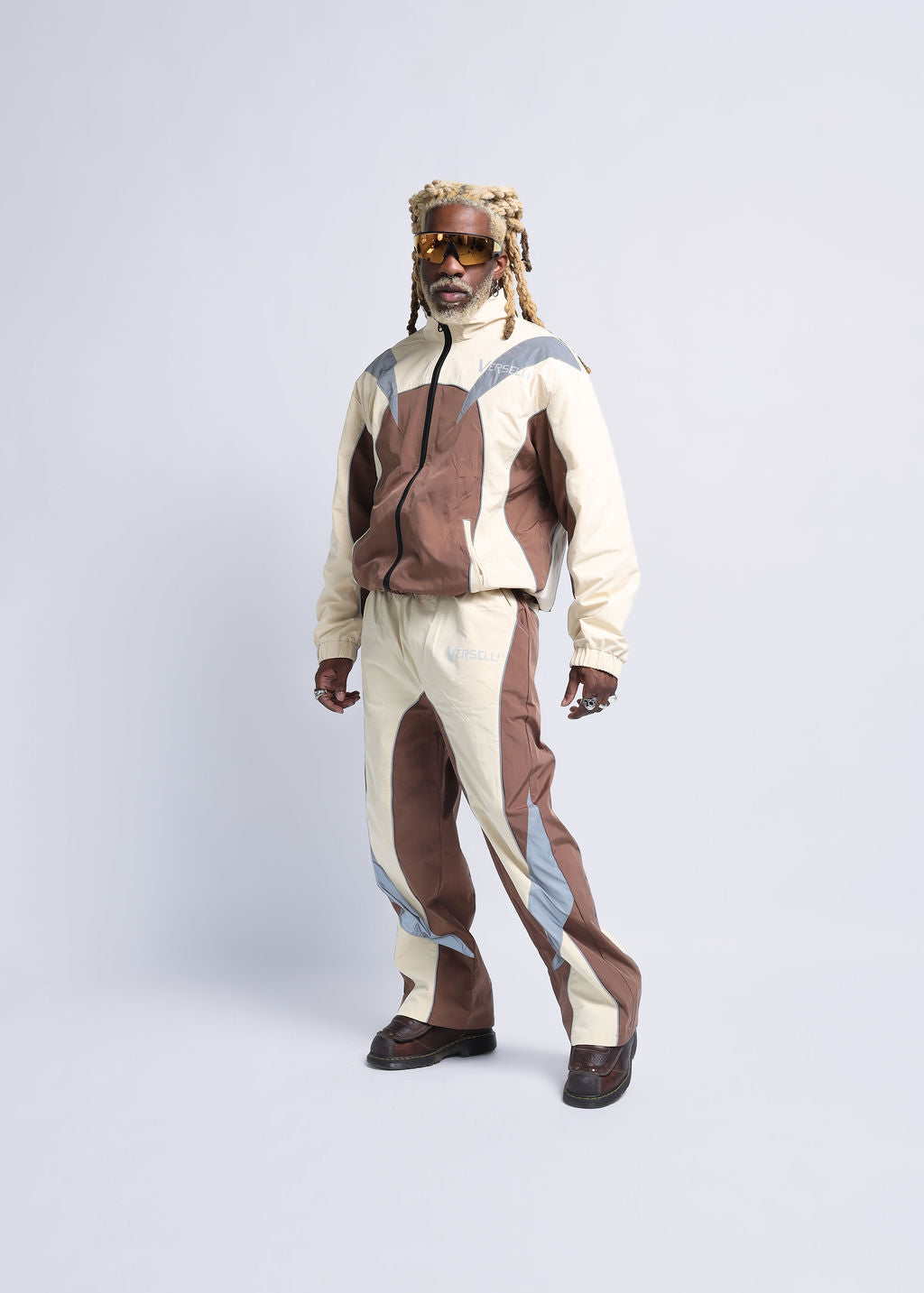 Fang Track Set (Cream/Brown)
